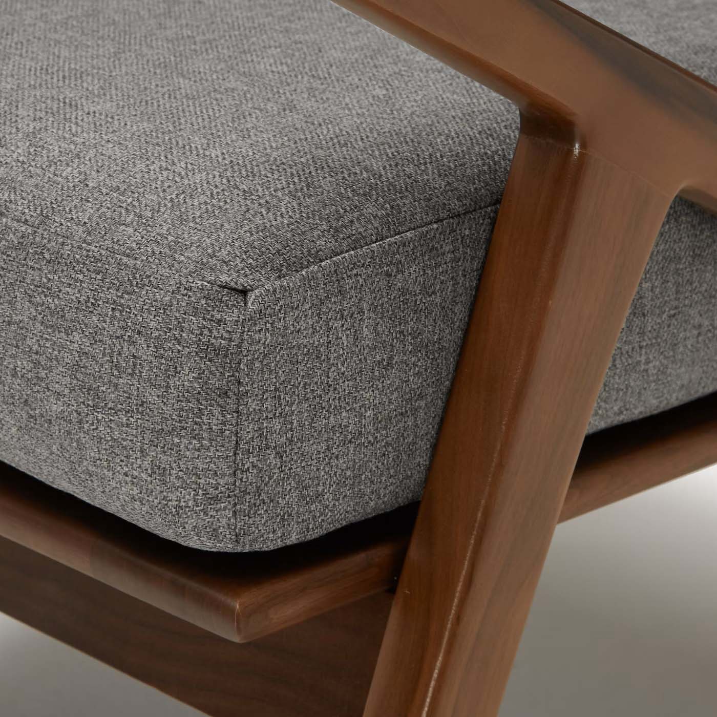 Vodrohome Marwar Upholstered Arm Chair Cum Sofa Sheesham Lounge Accent Chair living, Z/ Zed chair 28"w x 31"d x 28"h CH#0019 - vodrohome