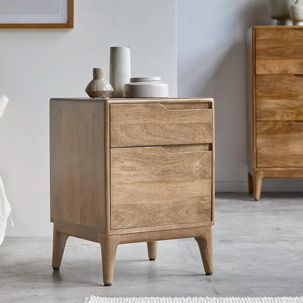 Vodrohome mango wood elle bedside table – solid wood bedside with one drawer and one door 45x40x63cm S#009 - vodrohome