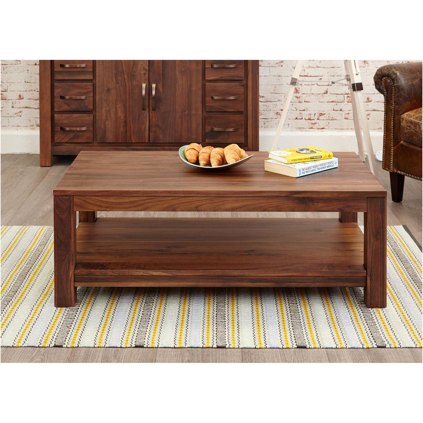 Vodrohome Sheesham Wood Coffee Table With Shelf For Living Room Honey Finish – Confrence Table – Sofa Set Table Classic C#012 - vodrohome