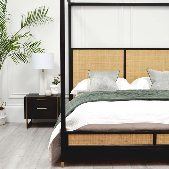 Vodrohome Lucia Solid Mango Wood Four-Poster Bed (Natural & Black) B#016 - vodrohome