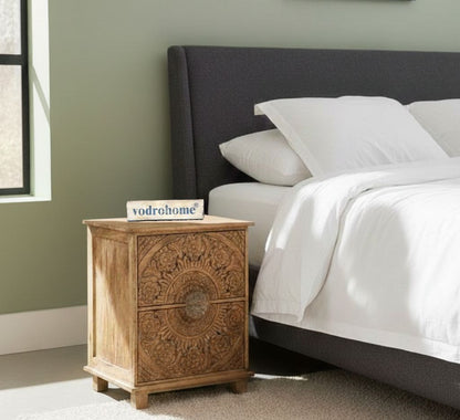 Vodrohome mango wood bedside table with two drawers – classic design night stand with beautiful carving  40x33x51 cm S#018